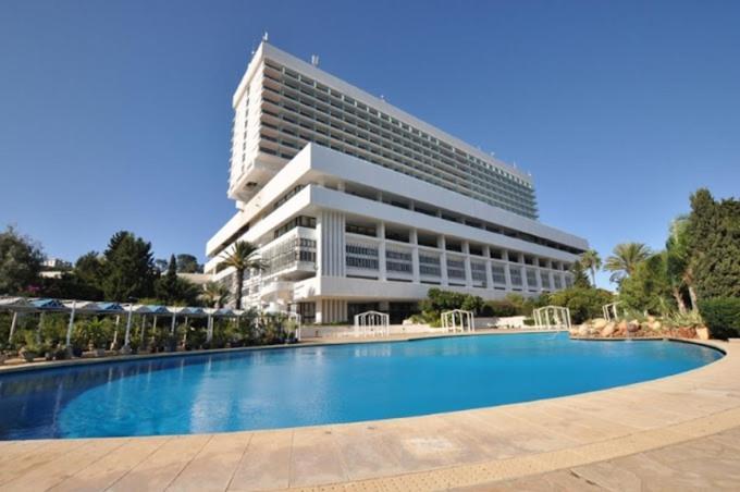 Hotel El Aurassi Isly Bagian luar foto